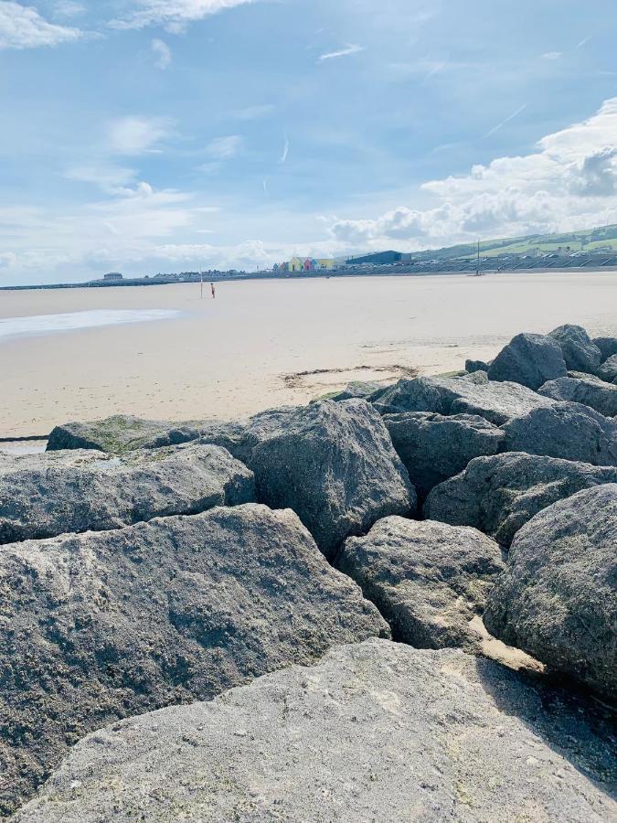 Vakantiepark Jacobs Retreat- Lido Beach- Well Behaved Dogs Welcome Prestatyn
